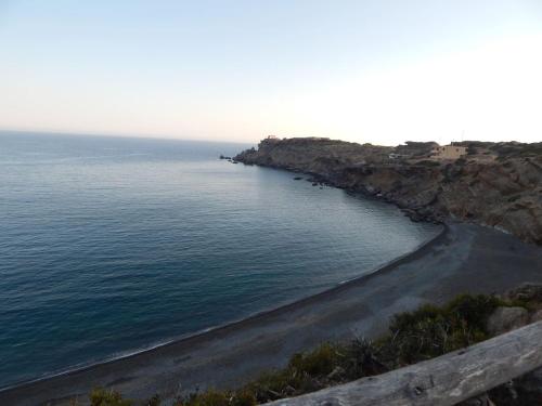 Beach, Loft House by the Sea!! in Kofinas