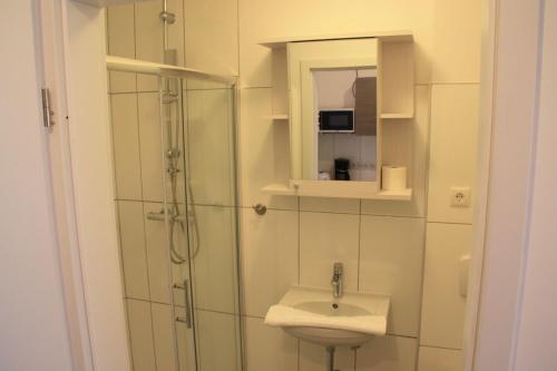 Strandlah-gelegen-Wohnung-Bodden - image 3