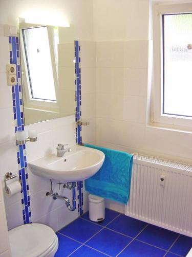 Living Above The Roofs Of Cochem - image 3