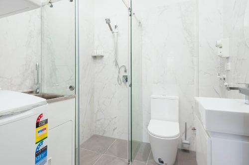 STUNNING SYDNEY HOME 11 - image 8