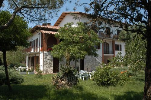 Agriturismo Le Rose - Hotel - Castiglione del Lago