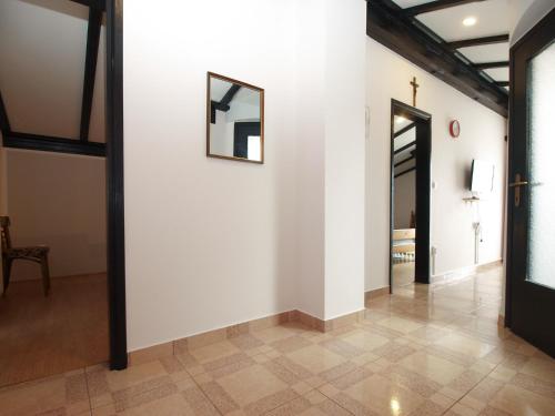 Apartment image 7
