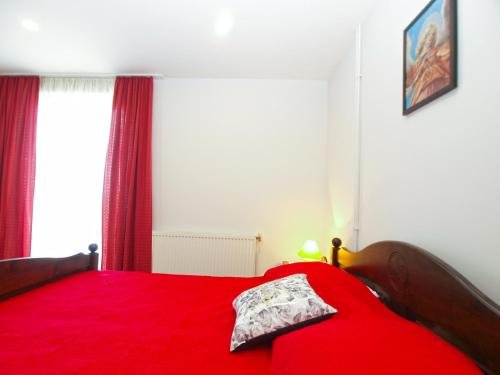 Apartment image 5