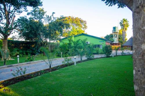Aninas Executive Lodge