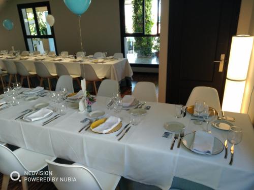 Étterem, ADEREZO Hostal Restaurante in La Zarza