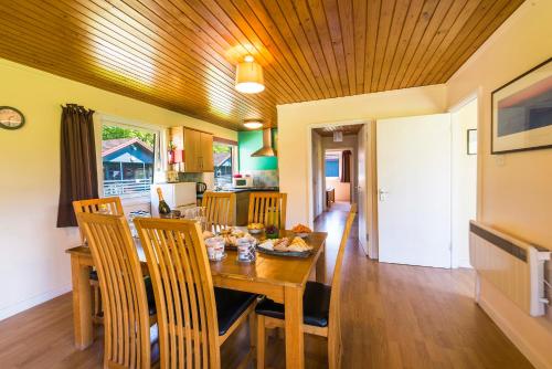 Logierait Pine Lodges - image 7