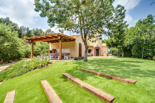 A szálláshely kívülről, Vivalidays Can Palomo in Palafolls