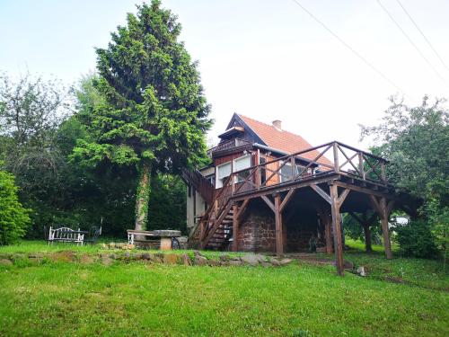  Szabadságkilátó út 6, Ferienwohnung in Balatonalmádi