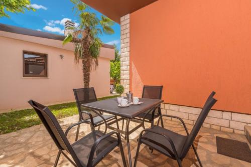  Mare & Sole in Zambratija