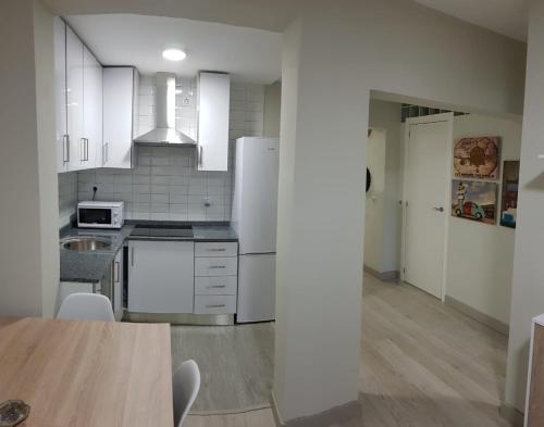 Apartamento Barajas. Aeropuerto/Ifema, Madrid (fotografie 5)