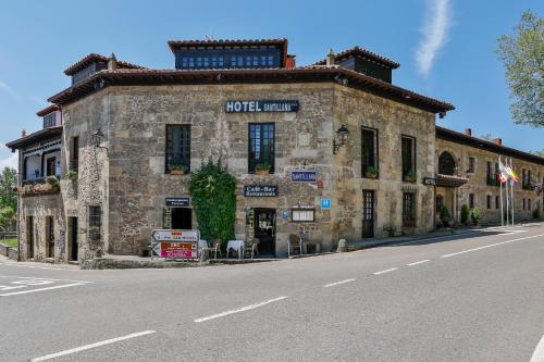 Hotel Santillana