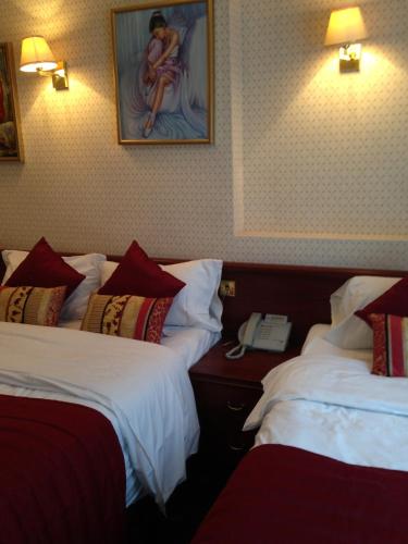 Avon Hotel – London