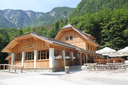 Planinski dom Savica - Accommodation - Bohinj