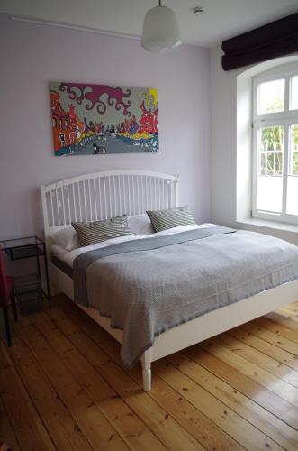 Villa Friedenstraße 11 1.9km von Hörsaal 1 Universität entfernt