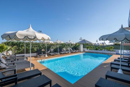 Hotel Mondial - image 12