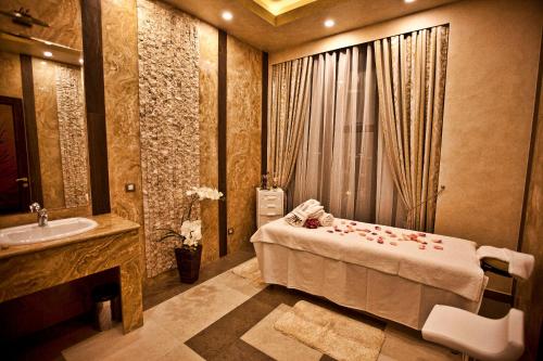 200599662 Multi Grand Pharaon Hotel