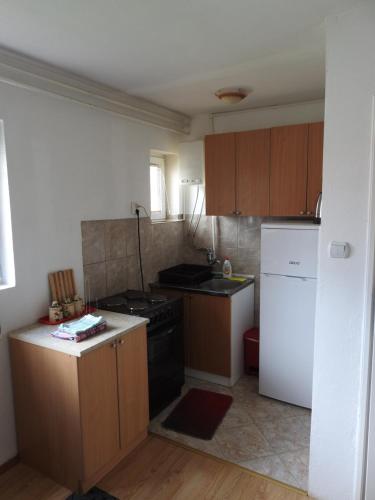 Apartment Usović - image 12