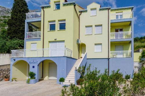 ทัศนียภาพภายนอกโรงแรม, Apartments Villa Soleil in ซาฟเรลเย