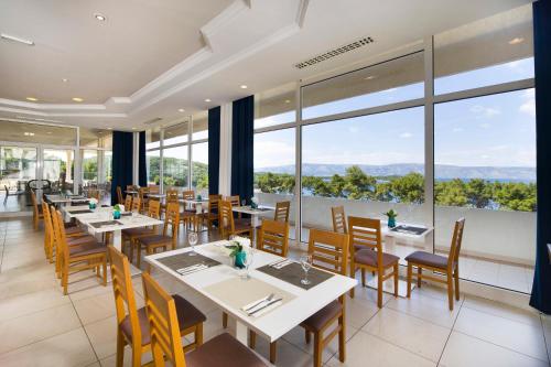 Étterem, Hotel Hvar in Jelza