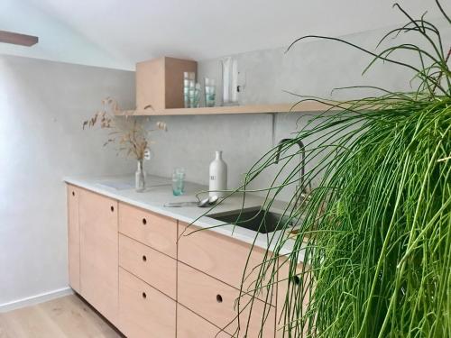 virtuve, La Maison & L'atelier in Neuilly-en-Thelle