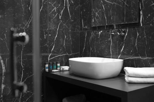 Athenaeum Smart Hotel - image 6