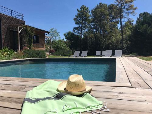 Du rêve Ô naturel - Maison de vacances entre Gorges de l'Ardèche et Gard chambre d'hôte Saint-Martin-d'Ardèche