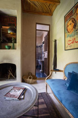 Riad Kbour & Chou