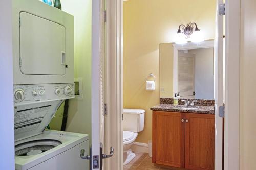 Castle Hill Condo - image 9