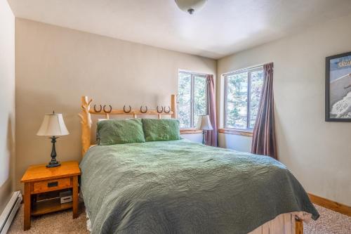 Gallatin River Getaway - image 9