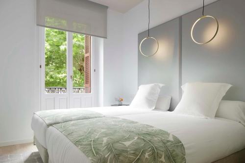 Three-Bedroom Apartment image 8