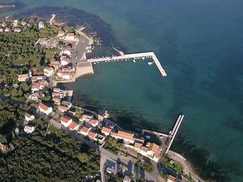 Apartments Zdravko in Drače