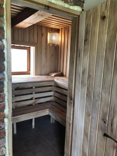 桑拿三溫暖, ALANTOS ŽIRGAI Holiday Villas sauna or hottube additional price (ALANTOS ZIRGAI Holiday Villas sauna or hottube additional price) in 阿蘭托斯