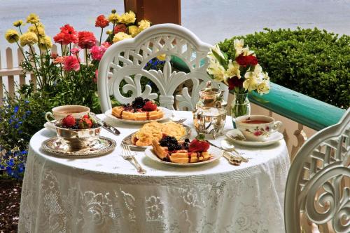 The Mason Cottage Downtown - 정원