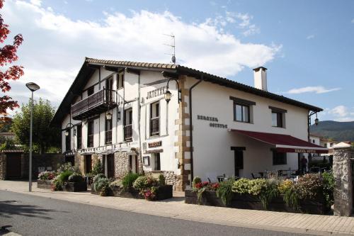  CASA RURAL BARAZAR, Pension in San Sebastián