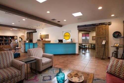 大堂, 薩奇酒店 (The Sage Hotel) in 聖菲城中心