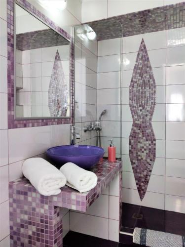 Sofi Rooms - image 10