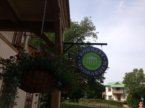 Ronneby Brunnspark Vandrarhem och B&B - image 2