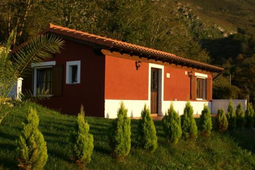  Apartamentos de Montaña La Xana Vieia - Cantueso -, Pension in Llerandi