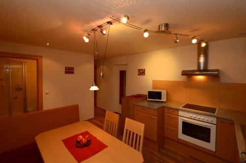 Haus Edelweiss In Ladis Austria 30 Reviews Price From 141