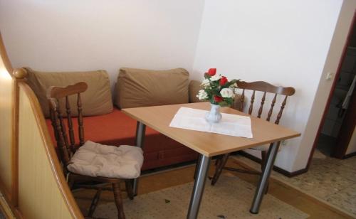 Apartments Miho - image 4