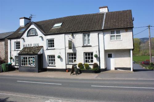 The Harp Inn