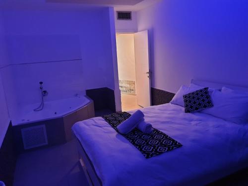 Apartment - Ground Floor image 10