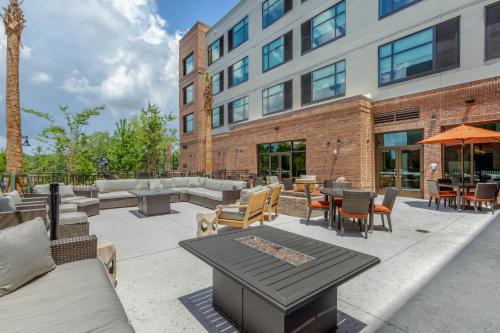 Létesítmények, DoubleTree by Hilton Charleston Riverview near Charles Towne Landing