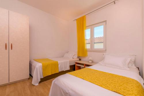 Apartments Vincic, Rogoznica (photo 10)