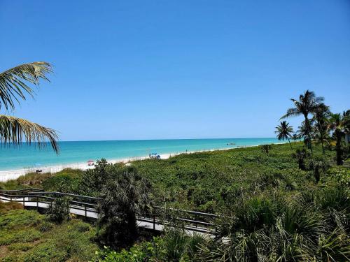 Sanibel Siesta On The Beach Unit 506 Condo - image 8