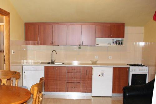Apartments by the sea Seline Paklenica - 6528 - image 8
