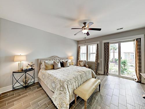 Surfview Home Home - image 9