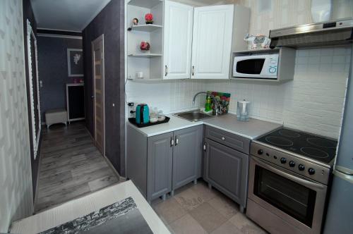 2-rooms Apartment on Mira - main image