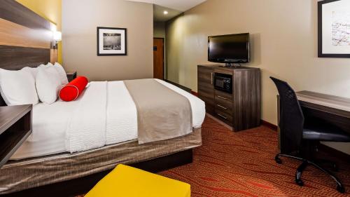 Best Western Plus Midwest City Inn & Suites