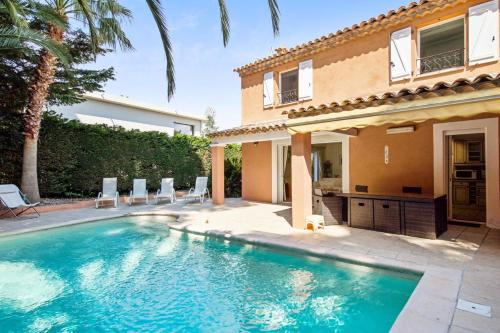 Belle maison avec piscine - Maeva Particuliers 88900 gîte à louer Golf Sainte-Maxime